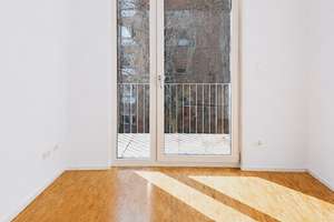 Helle moderne 4-Zimmer-Wohnung mit großem Balkon  und optionalem Tiefgaragenplatz in Köln-Bayenthal – Alteburgerstr. 302, 50968 Bayenthal, Köln – Vorschaubild 7
