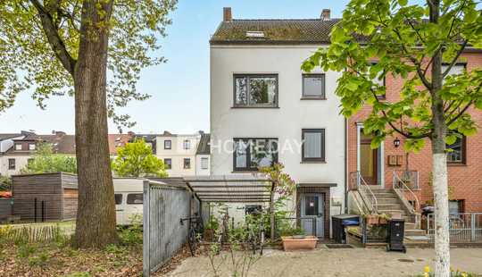 Bild von Viel Raum für Ideen: Charmantes Endhaus mit Garten, Balkonen und Sauna