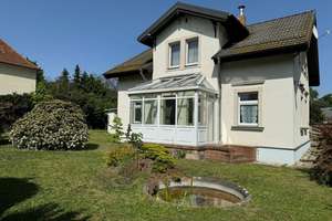 Liebhaberobjekt! EFH-Villa mit großem Grundstück oberhalb von Radebeul-Ost – Die vollständige Adresse der Immobilie erhältst du vom Anbieter., 1445 Radebeul – Vorschaubild 1