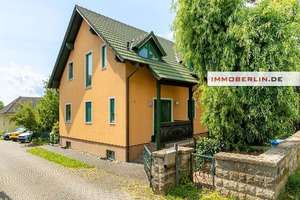 IMMOBERLIN.DE - Sehr gepflegtes Einfamilienhaus mit schönem Südgarten – Die vollständige Adresse der Immobilie erhältst du vom Anbieter., 15366 Hoppegarten – Vorschaubild 2