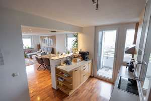 Großzügige 4-Zimmer-Wohnung mit Einbauküche, Garage und Fernblick – Die vollständige Adresse der Immobilie erhältst du vom Anbieter., 72760 Reutlingen-Mitte, Reutlingen – Vorschaubild 5