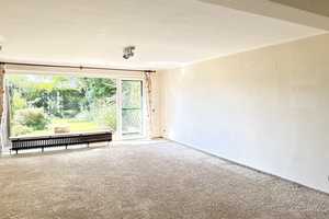 In bester Geesthang-Lage: Geräumiges Mittelreihenhaus mit Terrasse, Balkon und TG-Stellplatz – Pinneberg (Kreis) – Vorschaubild 8