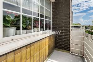 Großzügige Dachgeschosswohnung mit zwei Balkonen und Aufzug – Die vollständige Adresse der Immobilie erhältst du vom Anbieter., 46145 Sterkrade-Mitte, Oberhausen – Vorschaubild 4