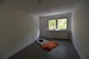 Ruhig bei offenem Fenster schlafen- bezugsfreie 3 Zimmer Wohnung – Ahrenshooper Str. 74, 13051 Neu-Hohenschönhausen, Berlin – Vorschaubild 9