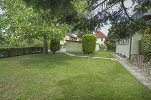 Hochwertig modernisierter Bungalow mit großem Grundstück, Doppelgarage & Ausbaureserve – Die vollständige Adresse der Immobilie erhältst du vom Anbieter., 90427 Großgründlach, Nürnberg – Vorschaubild 2