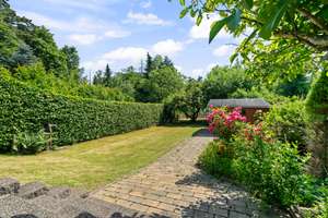 Bremen - Habenhausen | Schöne Doppelhaushälfte mit Kaminofen, großem Garten, Doppelcarport und Pool  – Die vollständige Adresse der Immobilie erhältst du vom Anbieter., 28277 Kattenturm, Bremen – Vorschaubild 30