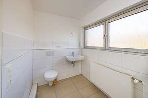 Platzwunder mit Gestaltungsfreiraum – Reihenmittelhaus mit Garage und Stellplätzen in gefragter Lage – Die vollständige Adresse der Immobilie erhältst du vom Anbieter., 41066 Bettrath-Hoven, Mönchengladbach – Vorschaubild 9