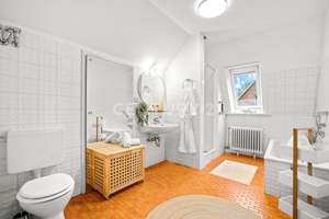 Einfamilienhaus mit Renovierungsbedarf*attraktiver Grundriss*Doppelgarage*schönes Südgrundstück – Die vollständige Adresse der Immobilie erhältst du vom Anbieter., 22844 Norderstedt – Vorschaubild 14