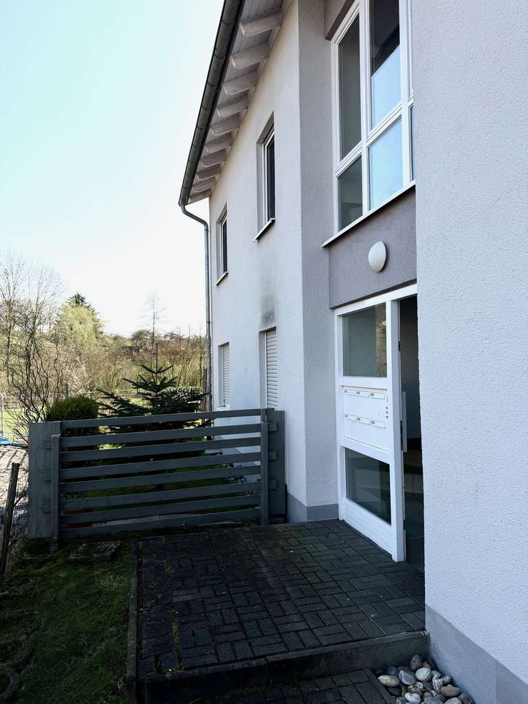 Immobilie in Beilstein - Schöne 4,5-Zimmer Wohnung mit Balkon in ruhiger Lage - Bild 2