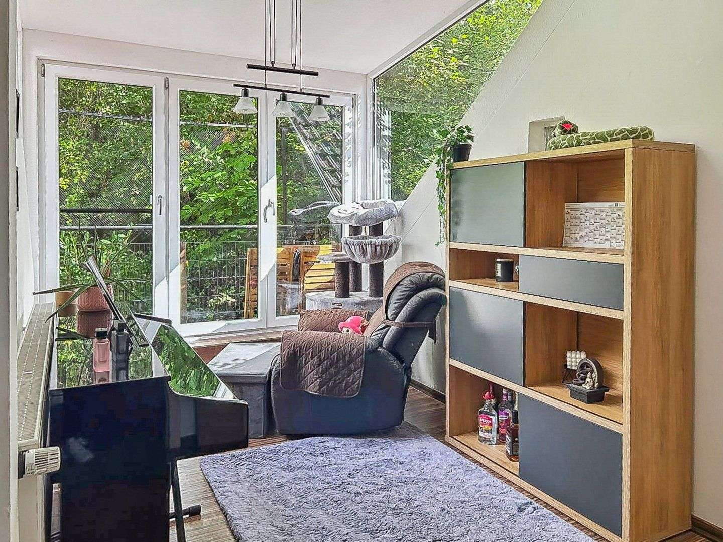 Immobilie in Schonungen - "Maine" Kapitalanlage! Modernisiertes Mehrfamilienhaus mit Mainblick in Schonungen - Bild 2