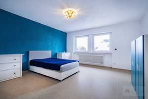 Traumhafte Villa mit Hallenbad, Sauna und großem Garten – Freiburg im Breisgau – Vorschaubild 20