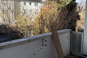 Schöne, helle und ruhige kernsanierte 3-Zimmer-Wohnung mit Balkon nahe Durlacher Altstadt und Pfinz – Kleinbachstr. 11a, 76227 Durlach, Karlsruhe – Vorschaubild 3