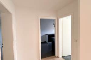 Sanierte 3-Raum-Wohunung mit EBK und Duschbad in bester Lage! – Sudetenweg 23, 38448 Vorsfelde, Wolfsburg – Vorschaubild 7