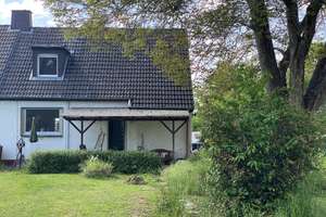 Spacious 7-Room House · Huge 2,580 m² Yard · 1 km to Clay Kaserne · Pets Welcome · Garage – 55252 Mainz-Kastel, Wiesbaden – Vorschaubild 4