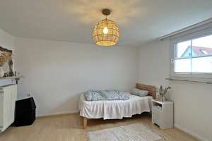Charmante 3-Zimmer-Altbauwohnung im Ringelbachgebiet Reutlingen! – Die vollständige Adresse der Immobilie erhältst du vom Anbieter., 72762 Reutlingen-Mitte, Reutlingen – Vorschaubild 5