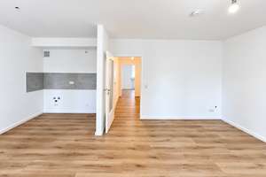 *RENOVIERTE 2 ZI WOHNUNG IN RUHIGER LAGE* - MIT BALKON – 40229 Eller, Düsseldorf – Vorschaubild 3