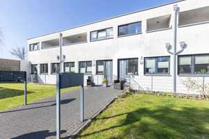 Exklusives Stadthaus in Hennef – modernes Design trifft auf Wohnkomfort mit Dachterrasse – Rhein-Sieg-Kreis – Vorschaubild 4
