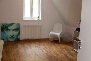 Saniertes 5-Zimmer-Einfamilienhaus mit gehobener Innenausstattung und EBK in Nittendorf – Nürnbergerstraße 8, 93152 Nittendorf – Vorschaubild 17