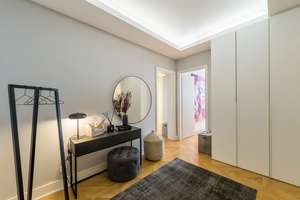 Exklusive 200 m² Eigentumswohnung mit hochwertiger Ausstattung im Lindenpalais – Die vollständige Adresse der Immobilie erhältst du vom Anbieter., 50968 Marienburg, Köln – Vorschaubild 2