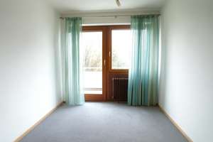 Großes Reihenhaus Schw.Hall-Teurershof mit sonniger Terrasse und Balkon – Die vollständige Adresse der Immobilie erhältst du vom Anbieter., 74523 Schwäbisch Hall – Vorschaubild 3