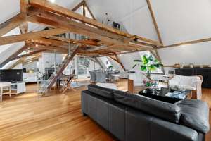 Für Individualisten mit Stil: Altbau-Kaminwohnung, Rheinblick und Garten – Die vollständige Adresse der Immobilie erhältst du vom Anbieter., 40593 Urdenbach, Düsseldorf – Vorschaubild 8