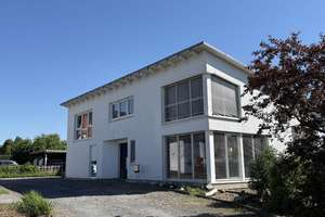 Modernes Einfamilienhaus mit technischer Top-Ausstattung – Die vollständige Adresse der Immobilie erhältst du vom Anbieter., 32457 Porta Westfalica – Vorschaubild 3
