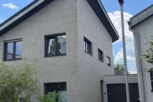 Moderne 3-Zimmer-Wohnung mit Balkon in ruhiger Lage