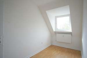 + tolle Wohnung in ruhiger Lage in Neudorf + – Fraunhoferstraße 33, 47057 Neudorf-Süd, Duisburg – Vorschaubild 5