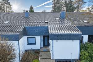 Modernisiertes Reihenhaus in Hannover-Kirchrode – Die vollständige Adresse der Immobilie erhältst du vom Anbieter., 30559 Kirchrode, Hannover – Vorschaubild 1