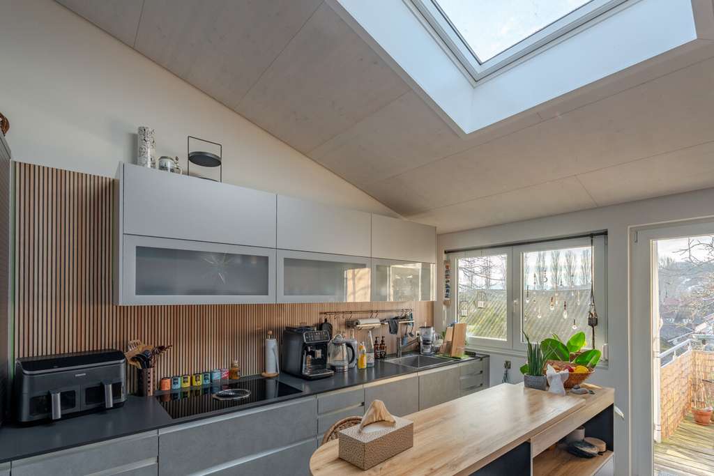 Immobilie in Öhningen - Bezaubernde Dachgeschosswohnung mit Balkon in Seenähe - Bild 4