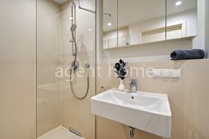 MÖBLIERT - BESTE LAGE - Modernes Business Apartment mit Balkon – Die vollständige Adresse der Immobilie erhältst du vom Anbieter., 70191 Heilbronner Straße, Stuttgart – Vorschaubild 13