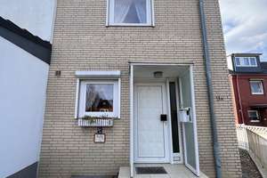 Gepflegtes Endreihenhaus mit Garten in Stellingen – Die vollständige Adresse der Immobilie erhältst du vom Anbieter., 22527 Stellingen, Hamburg – Vorschaubild 2