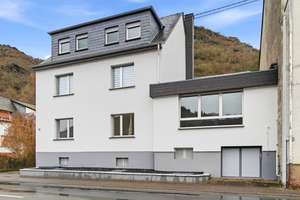 ***Zwei Wohneinheiten, viele Möglichkeiten – Ihr Zuhause mit Rheinblick*** – Die vollständige Adresse der Immobilie erhältst du vom Anbieter., 56348 Kestert – Vorschaubild 1