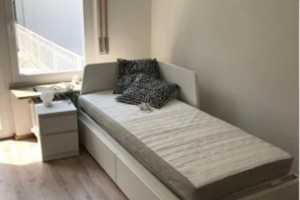 möbliertes 1-Zimmer-Apartment mit Terrasse – Stuttgart – Vorschaubild 2