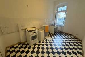 TRAUMHAFTE 2-Zimmer-Altbauwohnung, großer Südbalkon, Altbau-Dielen-bezugsfrei! ruhige Lage! – Dolziger Straße 39, 10247 Berlin – Vorschaubild 8