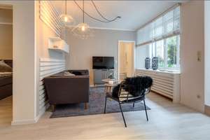 Möbliert: Designerwohnung mit wunderschönem Schnitt – Die vollständige Adresse der Immobilie erhältst du vom Anbieter., 80797 Neuschwabing, München – Vorschaubild 2