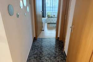 Wunderschöne, helle 4,5 Zimmer Wohnung in angenehm, ruhiger Wohnlage in Stuttgart-Hausen – 70499 Hausen, Stuttgart – Vorschaubild 8
