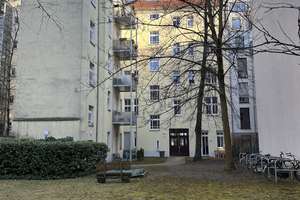Charmante Altbauwohnung mit Balkon mitten im Kiez – Lenbachstraße 4, 10245 Friedrichshain, Berlin – Vorschaubild 11