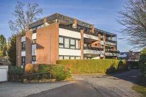 Soers!
Bezugsfreie Dreizimmerwohnung mit eigener Garage in Aachens TOP-Wohnlage – Die vollständige Adresse der Immobilie erhältst du vom Anbieter., 52070 Soers, Aachen – Vorschaubild 18
