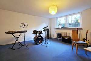 EINZIEHEN-WOHLFÜHLEN! FREISTEHENDES EINFAMILIENHAUS MIT GROßER GARAGE U. GARTEN! KÄUFER-PROV.FREI! – Rhein-Neckar-Kreis – Vorschaubild 34