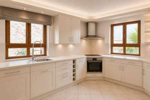 Exklusives Familiendomizil mit Wellnessbereich, Sonnengarten, Garage, 3 Stellplätzen, beste Wohnlage – Die vollständige Adresse der Immobilie erhältst du vom Anbieter., 65191 Bierstadt, Wiesbaden – Vorschaubild 36