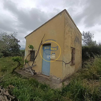 Rustikales Grundstück mit Olivenbäumen und Schutzhaus zum Verkauf in Aielo de Malferit
