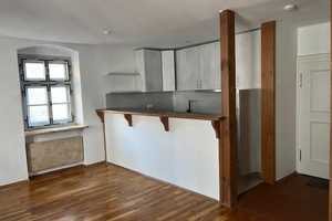 Stilvolle 2-Zimmer-Wohnung in Regensburg – Kreuzgasse 9, 93047 Regensburg – Vorschaubild 3