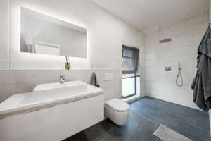 Provisionsfreie Exklusive Neubau-Villa in einzigartiger Naturlage mit Poolhaus – Die vollständige Adresse der Immobilie erhältst du vom Anbieter., 12355 Rudow, Berlin – Vorschaubild 24