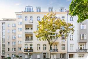 Villa Marta - Ruhig gelegenes Pied-à-terre mit Aufzug
fußläufig zum Ludwigkirchplatz & Ku'damm – Die vollständige Adresse der Immobilie erhältst du vom Anbieter., 10719 Wilmersdorf, Berlin – Vorschaubild 9
