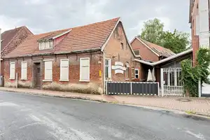 * Ehemaliges Hotel plus Wohnhaus * TOP Lage * Großes Grundstück * 18 Zimmer mit Bad * 4 Wohnungen * – Leer (Kreis) – Vorschaubild 39