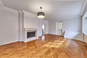 HISTORIC SINGLE-FAMILY HOUSE! With approx. 230m², 7.5-room, 5.5-bed, 2.25-bath and XL roof terrace – Die vollständige Adresse der Immobilie erhältst du vom Anbieter., 55294 Bodenheim – Vorschaubild 2
