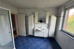 Geräumiges Einfamilienhaus mit 5 Zimmern und Carport in Uelzen – Die vollständige Adresse der Immobilie erhältst du vom Anbieter., 29525 Uelzen – Vorschaubild 19
