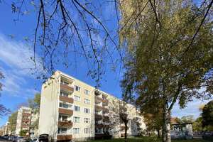 Ruhig und im Grünen gelegene 3-Zimmer-Whg. mit EBK u. Balkon – Wilhelm Klees Straße 18f, 39108 Stadtfeld Ost, Magdeburg – Vorschaubild 7