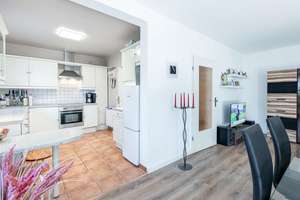 Biesdorf | Einfamilienhaus | Garten | Bezugsfrei ab 31.12.2026 – Die vollständige Adresse der Immobilie erhältst du vom Anbieter., 12683 Biesdorf, Berlin – Vorschaubild 12